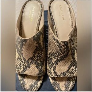 Cole Haan LAREE Open Toe Mule Sz 8 1/2 B Snake Print Mules Shoes Grand 0S